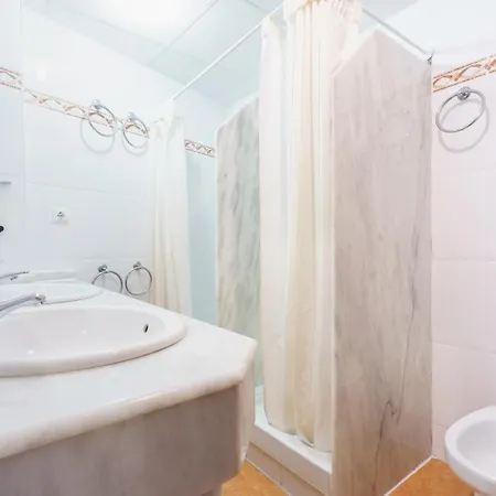 Casa Antonio By Vivere Stays Gæstehus